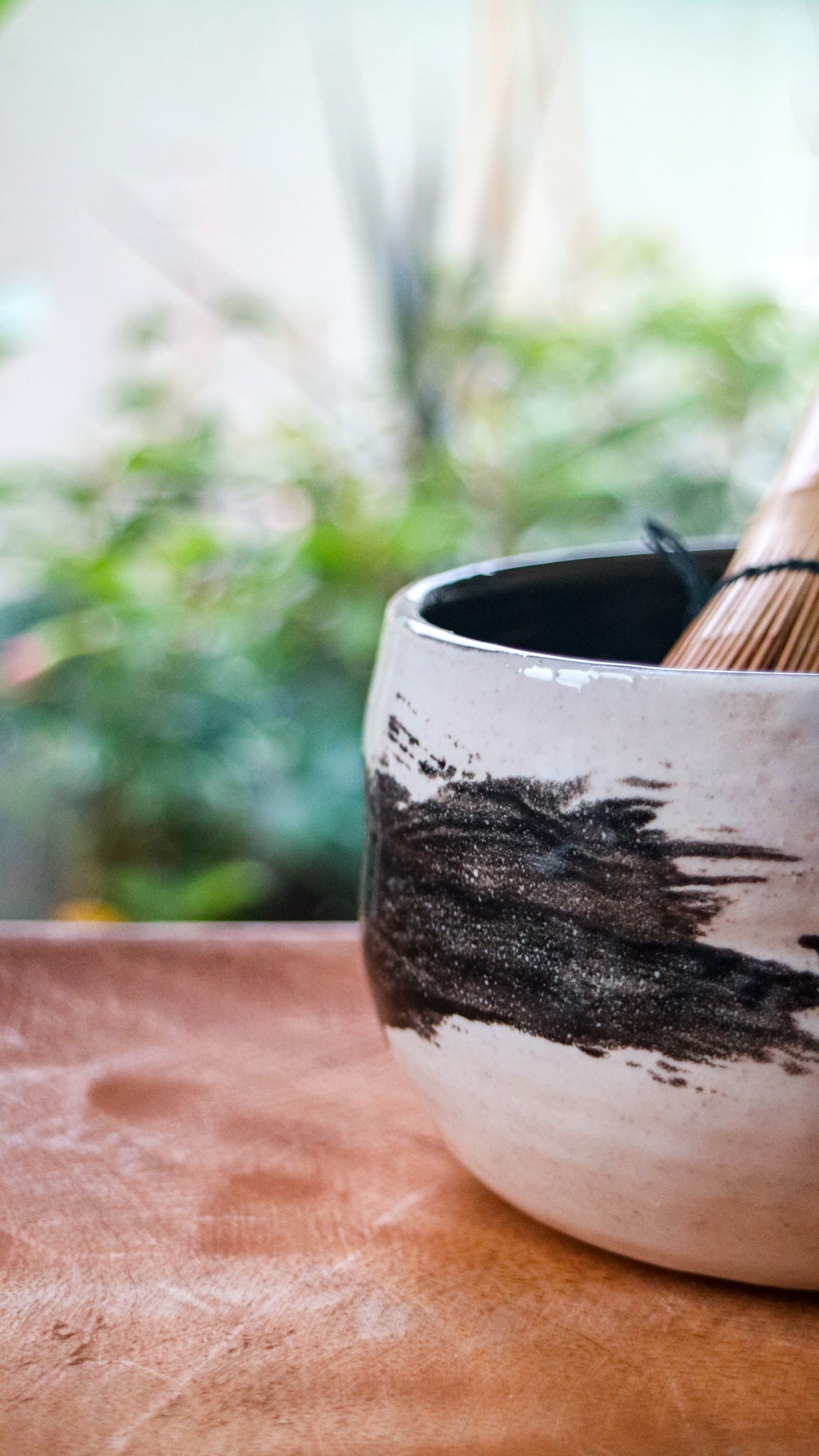 Black Brushstrokes- Handmade Matcha Bowls